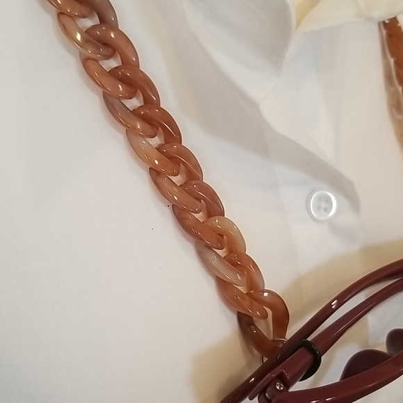 Funky glasses or mask chain. - Picture 2 of 4